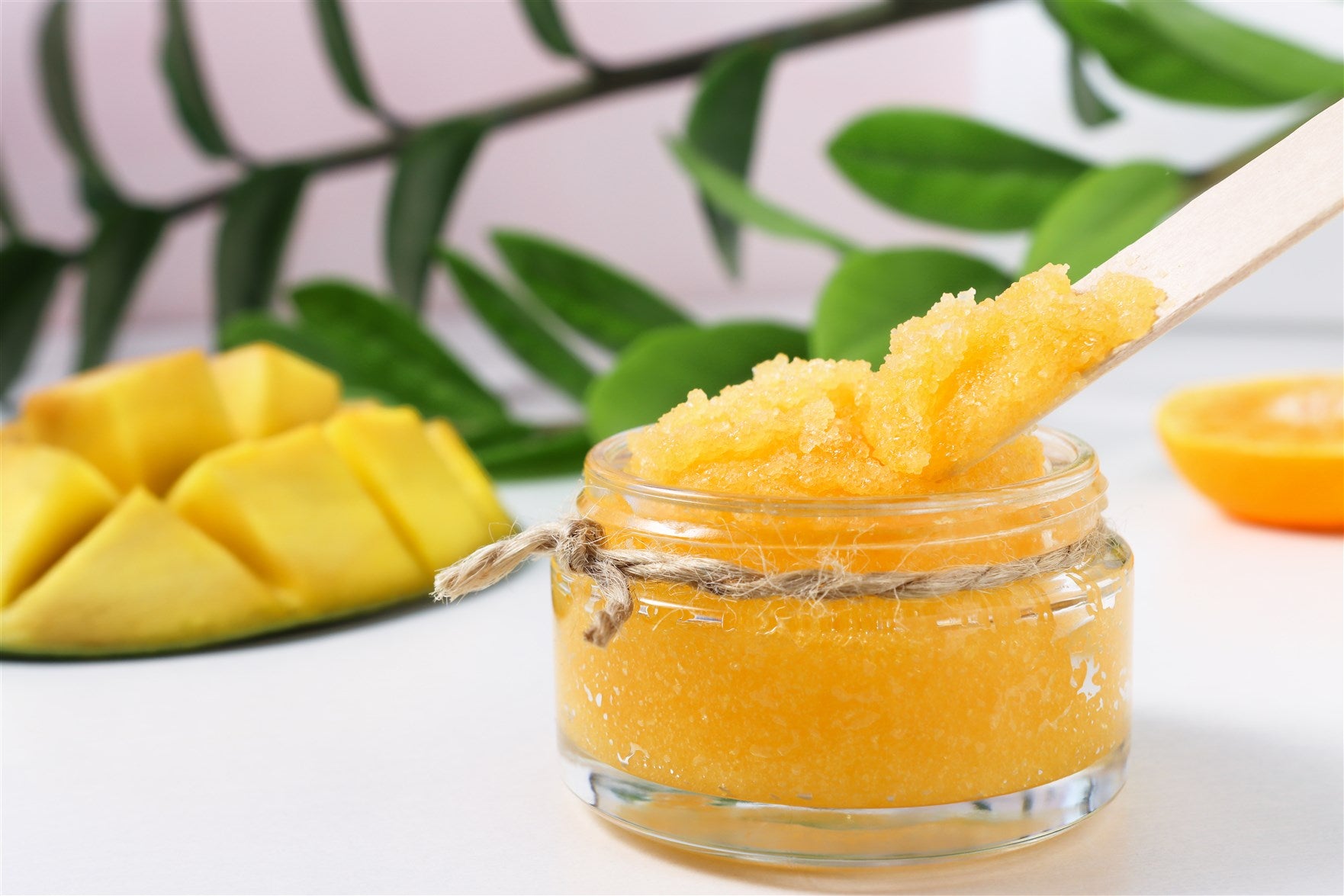 بفضل الفيتامينات الكثيرة فيه... كيف تستفيد البشرة من المانجو؟ – Sohati.com